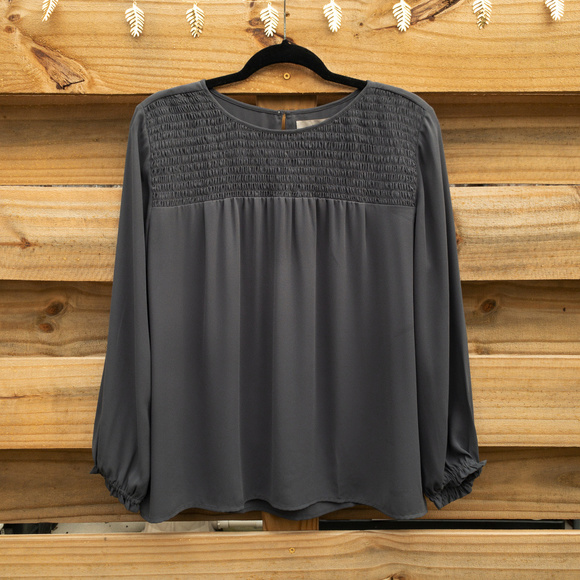 LOFT Tops - LOFT Blouse Sz M (A19)